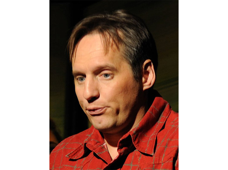 igor in der kaktusbluete 2.jpg